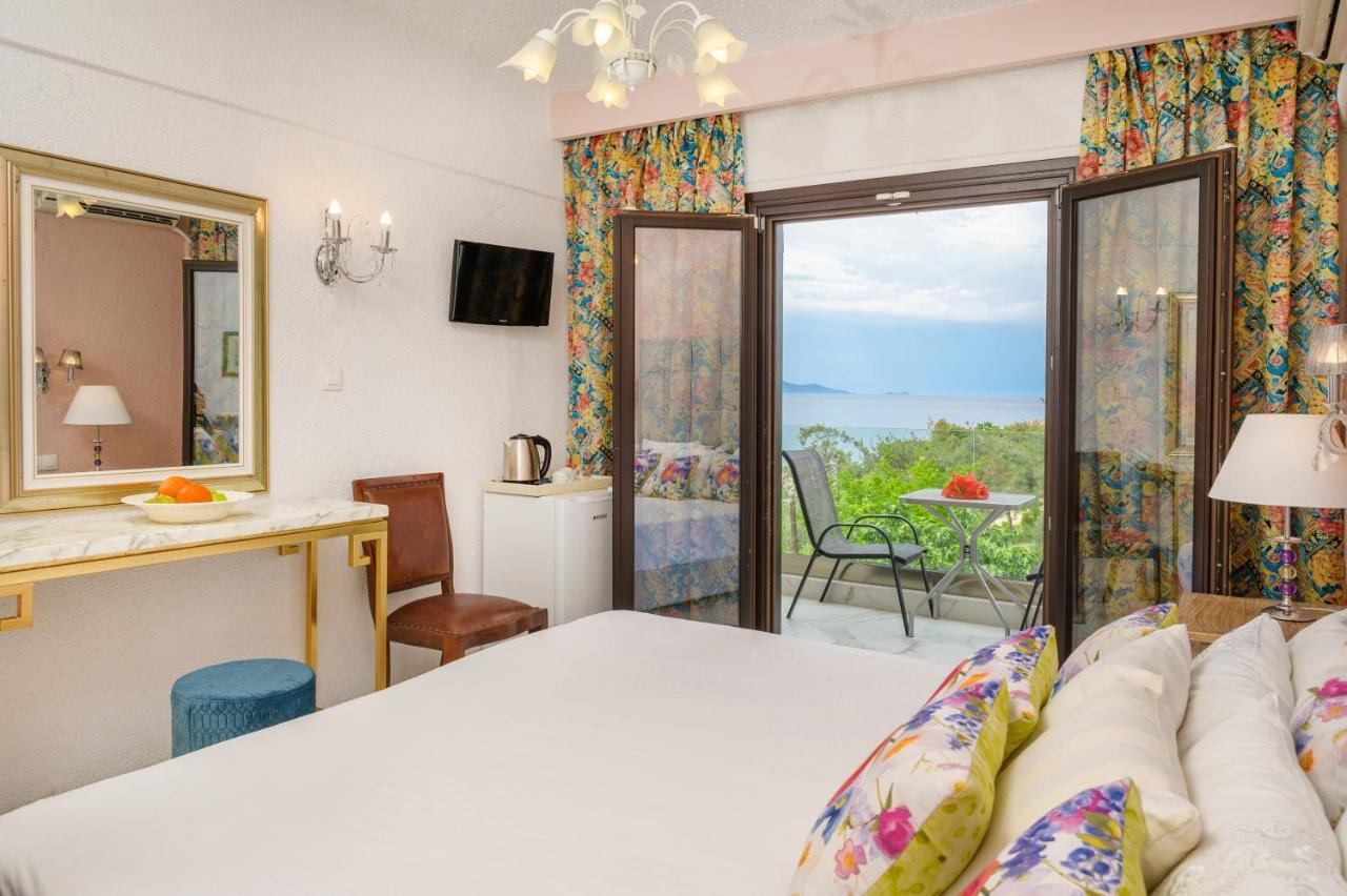 Leandros Hotel Nea Roda Exterior foto