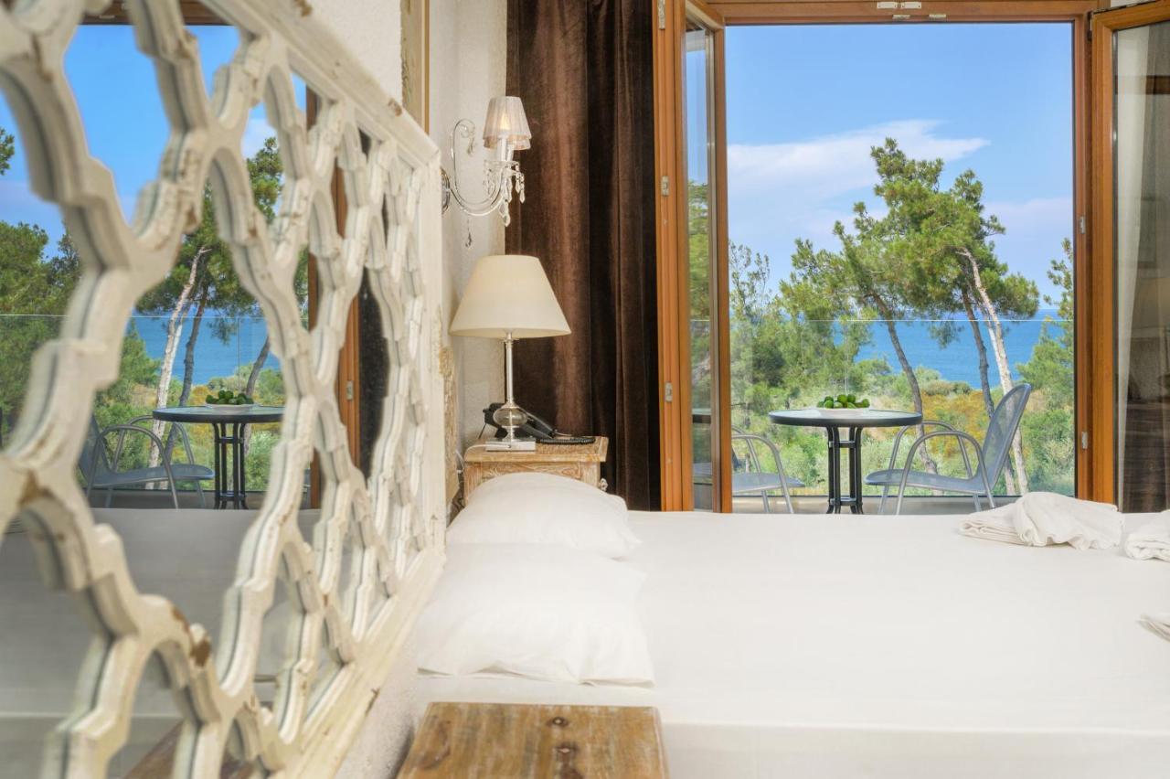 Leandros Hotel Nea Roda Exterior foto